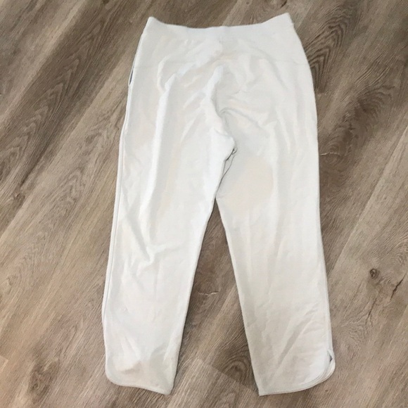 Lululemon Every Moment Pant 26" Vapor Size 10 - Picture 7 of 8